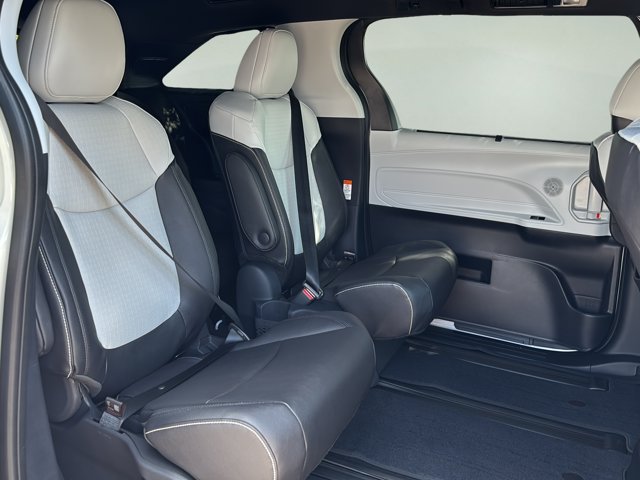 New 2026 Toyota Sienna Van