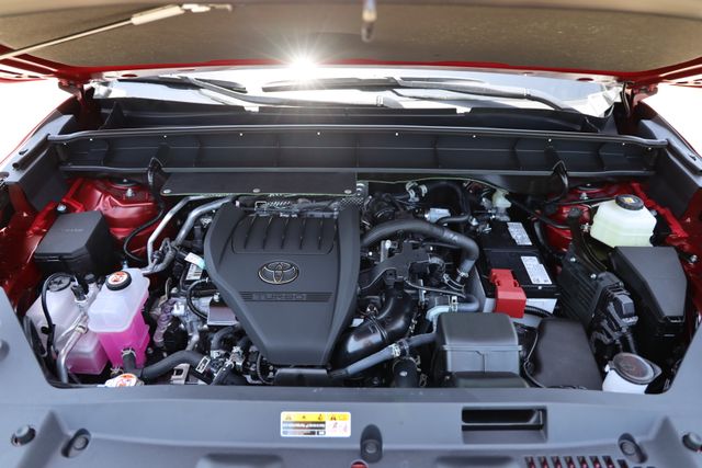 2026 Toyota Highlander Platinum - 9