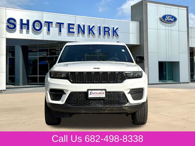 Used 2025 Jeep Grand Cherokee SUV