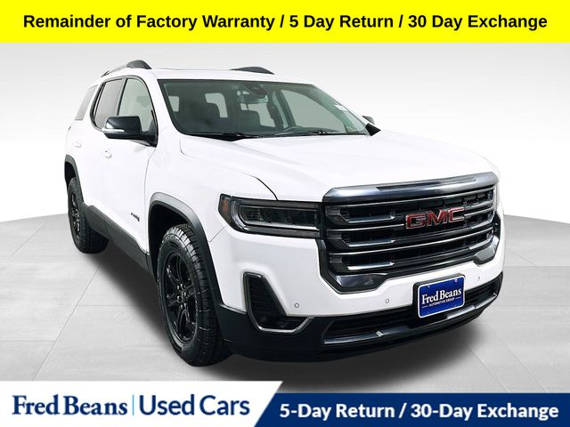 Summit White 2023 GMC Acadia SUV / Crossover Four-Wheel Drive 9-Speed Automatic