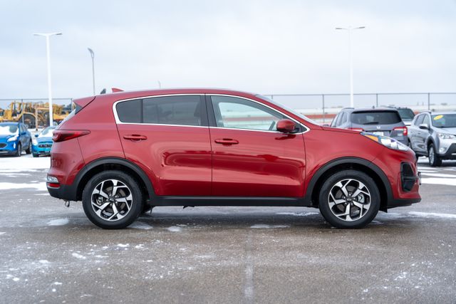 2020 Kia Sportage LX 8