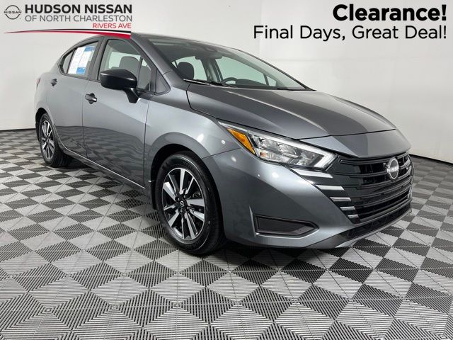 Gray (Gun Metallic) 2025 Nissan Versa Sedan Front-Wheel Drive Continuously Variable Transmission