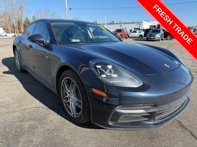 2018 Porsche Panamera 4 AWD