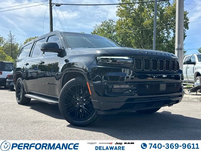 Diamond Black Crystal Pearlcoat 2025 Jeep Wagoneer L SUV / Crossover Four-Wheel Drive 8-Speed Automatic