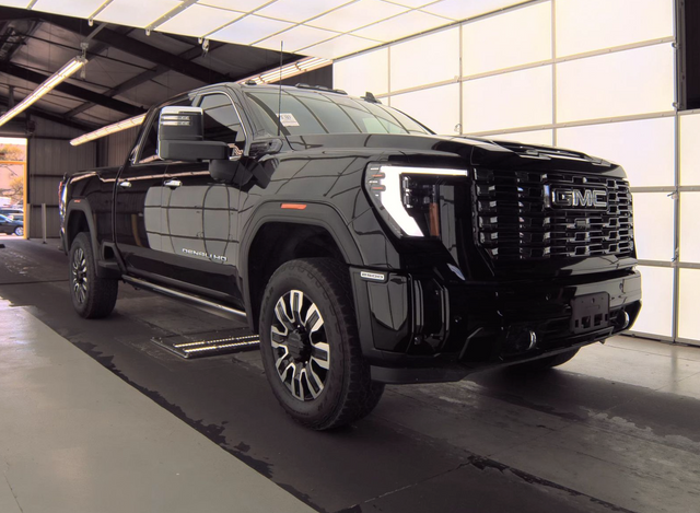 Onyx Black 2025 GMC Sierra 2500HD Pickup Truck Four-Wheel Drive Automatic