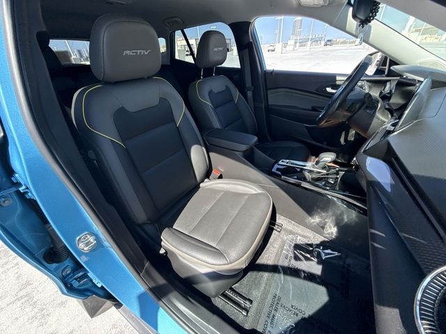 Used 2025 Chevrolet Trax SUV
