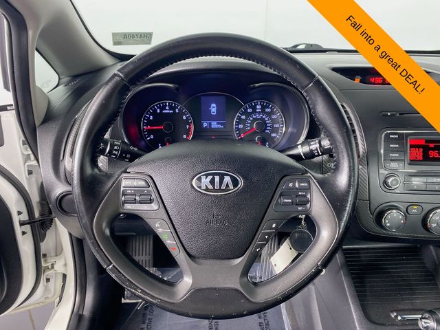 2015 Kia Forte EX 12