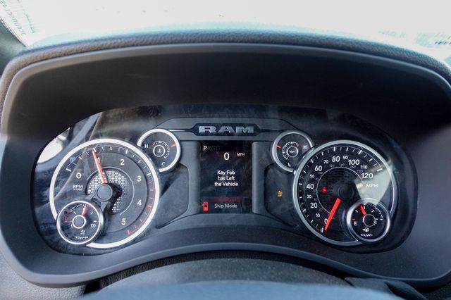2500 Crew Cab Tradesman