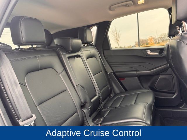 2025 Ford Escape Platinum