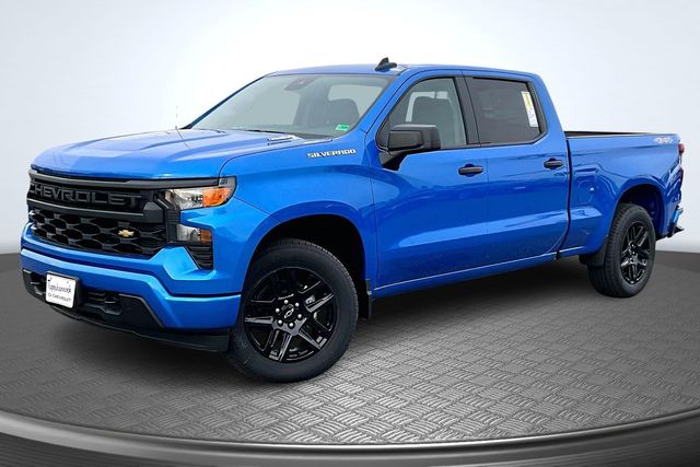 2026 Chevrolet Silverado 1500 Custom Crew Cab 4WD