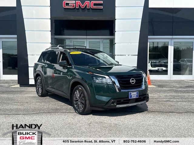 2023 Nissan Pathfinder SL 4WD