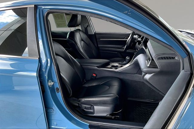 Used 2023 Toyota Camry SE 4D Sedan