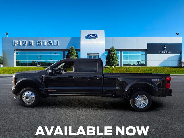 New 2026 Black Ford Platinum image 4