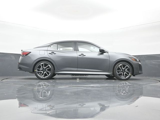 2025 Nissan Sentra SR - Photo 44