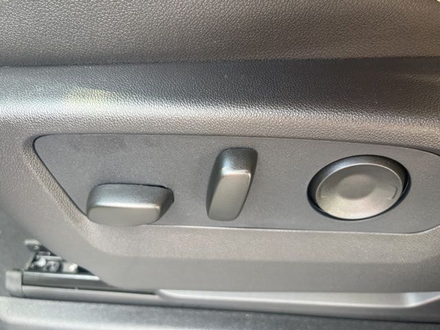 2026 GMC Yukon XL Elevation:44935