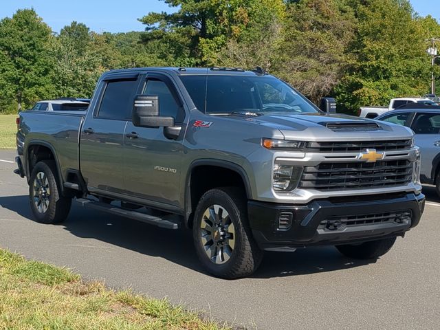 Used 2025 Gray Chevrolet Custom image 15