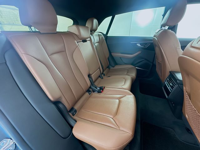 2021 Audi Q8 Premium Plus 28