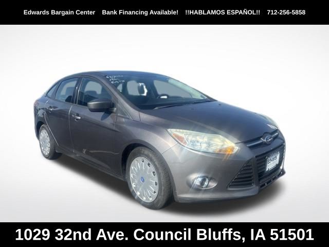 Sterling Gray Metallic 2012 Ford Focus Sedan Front-Wheel Drive 6-Speed Automatic