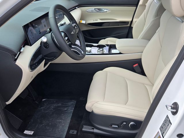 2027 Genesis Gv70
