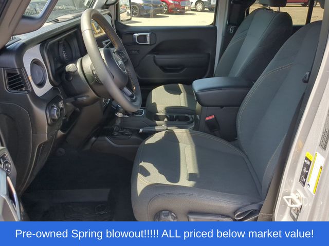 Used 2024 Silver Zynith Clearcoat Jeep Sport S image 22