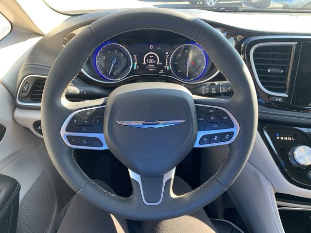 2023 Chrysler Pacifica Limited 20