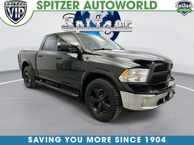 2017 RAM 1500 SLT Crew Cab 4WD