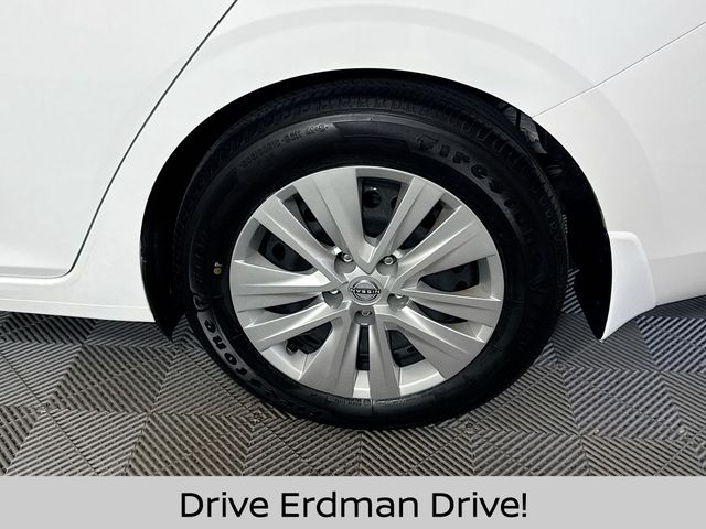 Used 2025 Nissan Sentra Sedan
