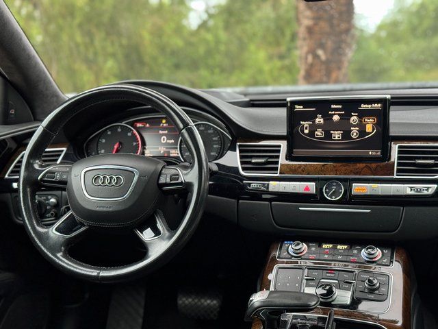 2016 Audi A8