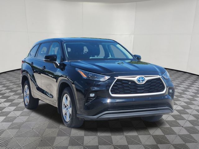 Used 2024 Toyota Highlander Hybrid SUV