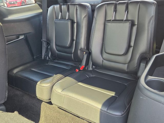 Used 2018 Gray Ford Limited image 15