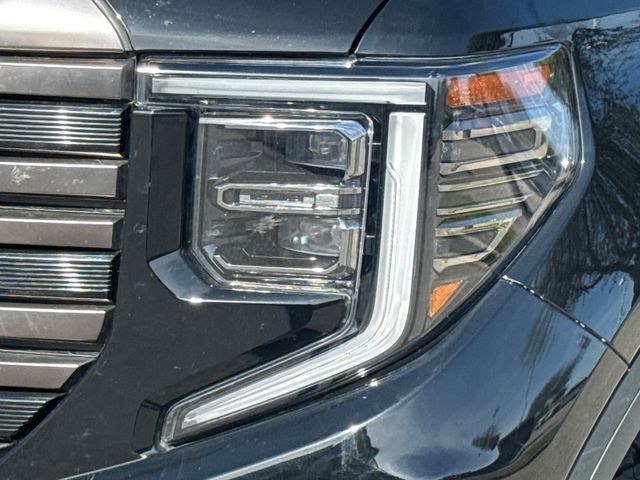 Used 2022 Black GMC AT4X image 4