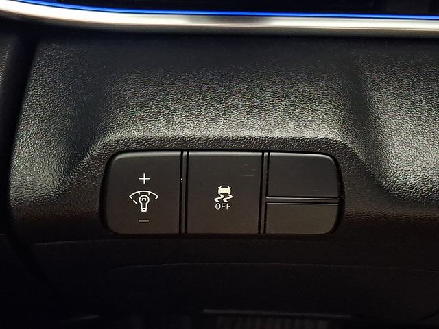 Used 2024 Hyundai Elantra Sedan