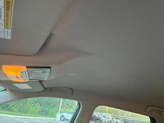 Used 2021 Gray Nissan SV image 12