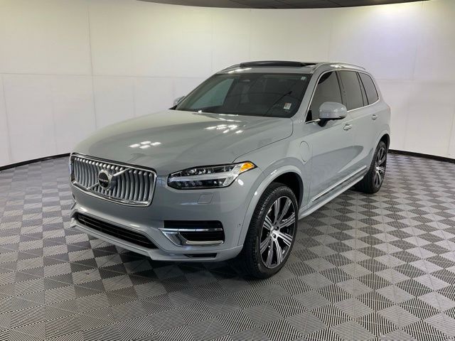 Gray (Vapour Grey Metallic) 2025 Volvo XC90 SUV / Crossover All-Wheel Drive Automatic