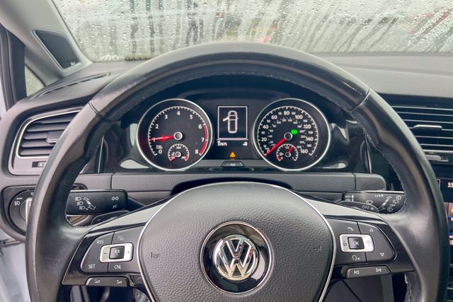 used 2018 Volkswagen Golf SportWagen car, priced at $23,889