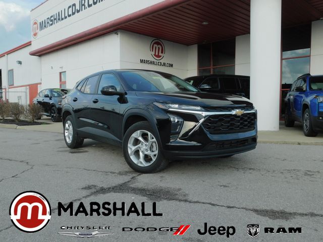 2024 Chevrolet Trax LS FWD