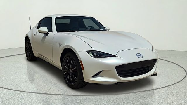  2025 Mazda MX-5 Miata RF Grand Touring RWD   