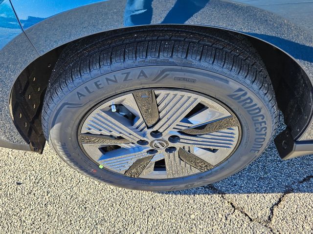 New 2026 Blue Nissan SL image 18