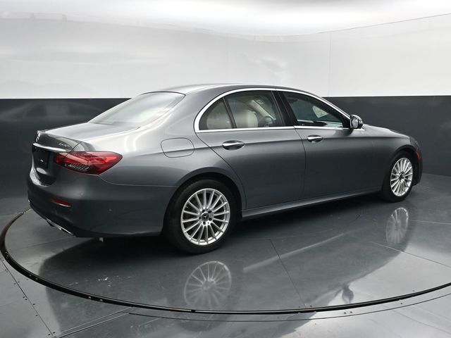 Used 2023  Mercedes-Benz E 350 image 8
