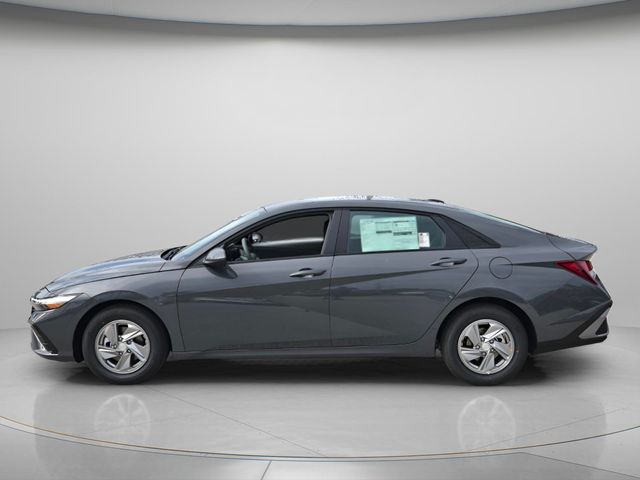 2026 Hyundai Elantra - $21,677