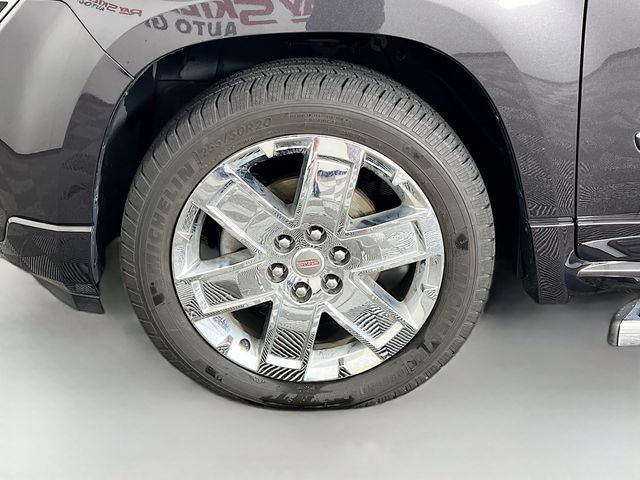Used 2016 Silver GMC Denali image 10