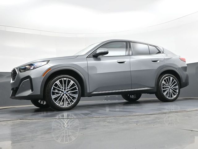 New 2026 Gray BMW xDrive28i image 36