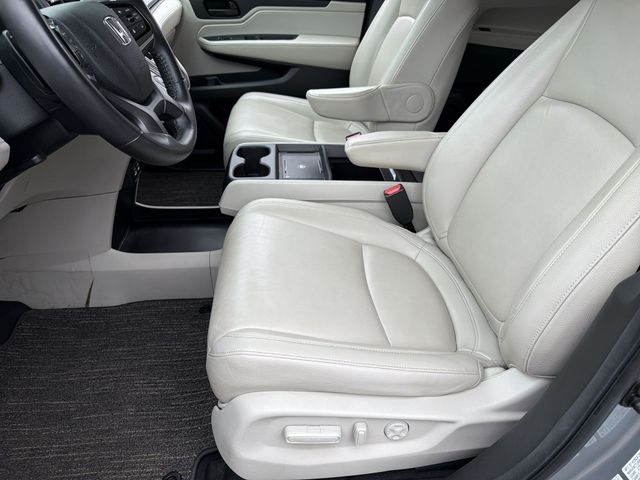 Used 2025  Honda EX-L image 22