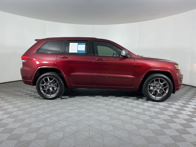2021 Jeep Grand Cherokee 80th Anniversary Edition photo