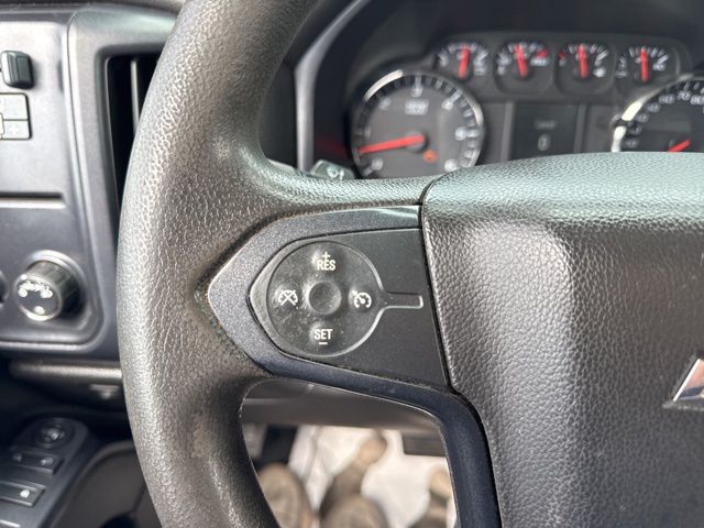 Used 2015 White Chevrolet LS image 21