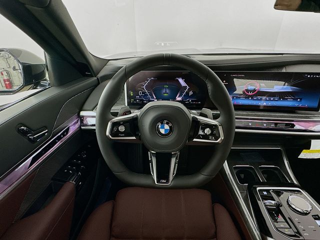 2025 BMW 7 Series 760i xDrive 11