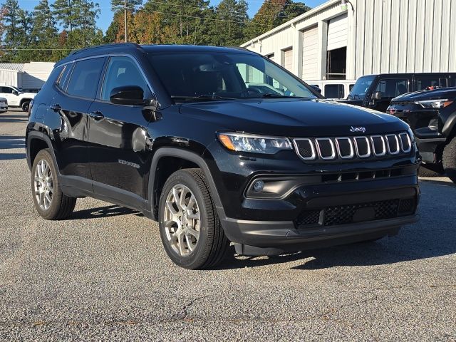 Photo of 2022 Jeep Compass Latitude Lux in Dallas, GA - 7,  2022 Jeep Compass Latitude Lux:B01943