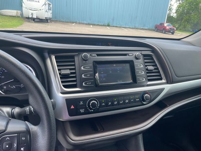 Used 2018 Toyota Highlander SUV