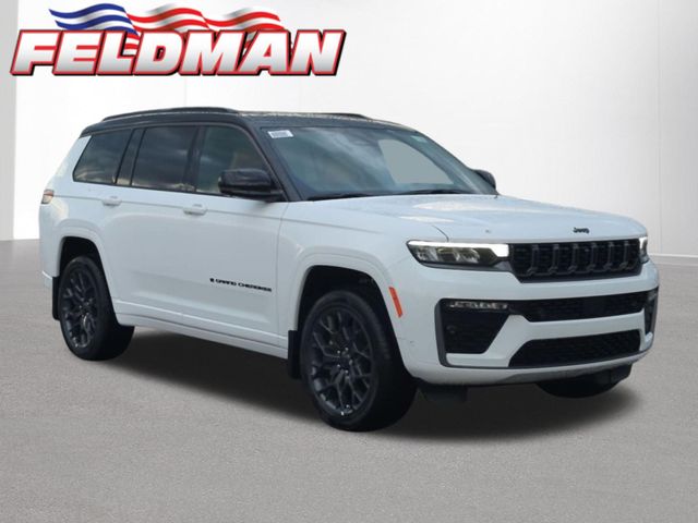 Bright White Clearcoat 2027 Jeep Grand Cherokee L SUV / Crossover Four-Wheel Drive 8-Speed Automatic