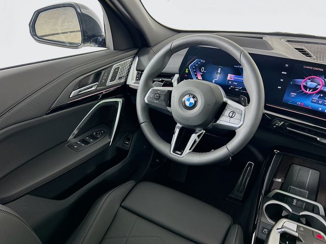 2025 BMW X2 xDrive28i 21